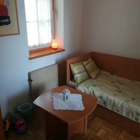 Apartma Marjetica 46 *