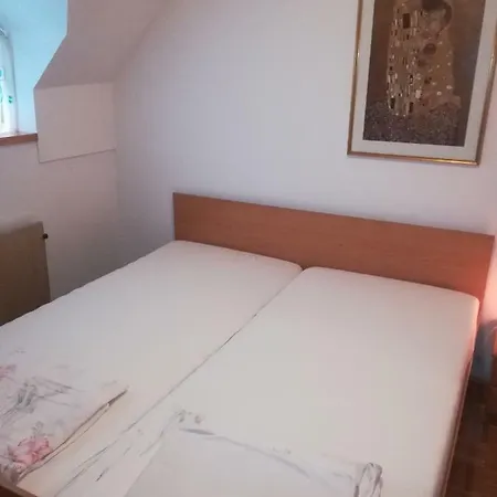 شقة Apartma Marjetica 46